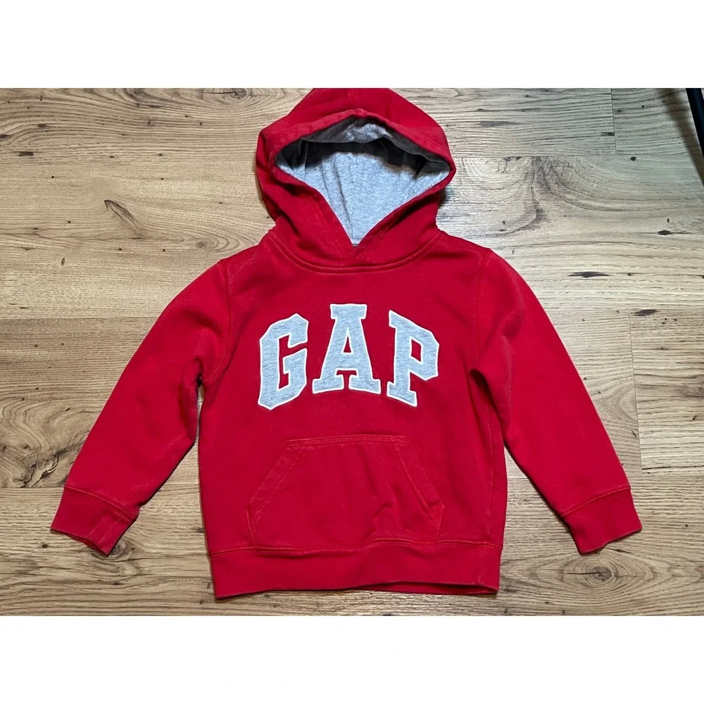 Gap Hoodie Toddler 5T Red Logo Pullover Fleece Sweatshirt Long Sleeve Classic